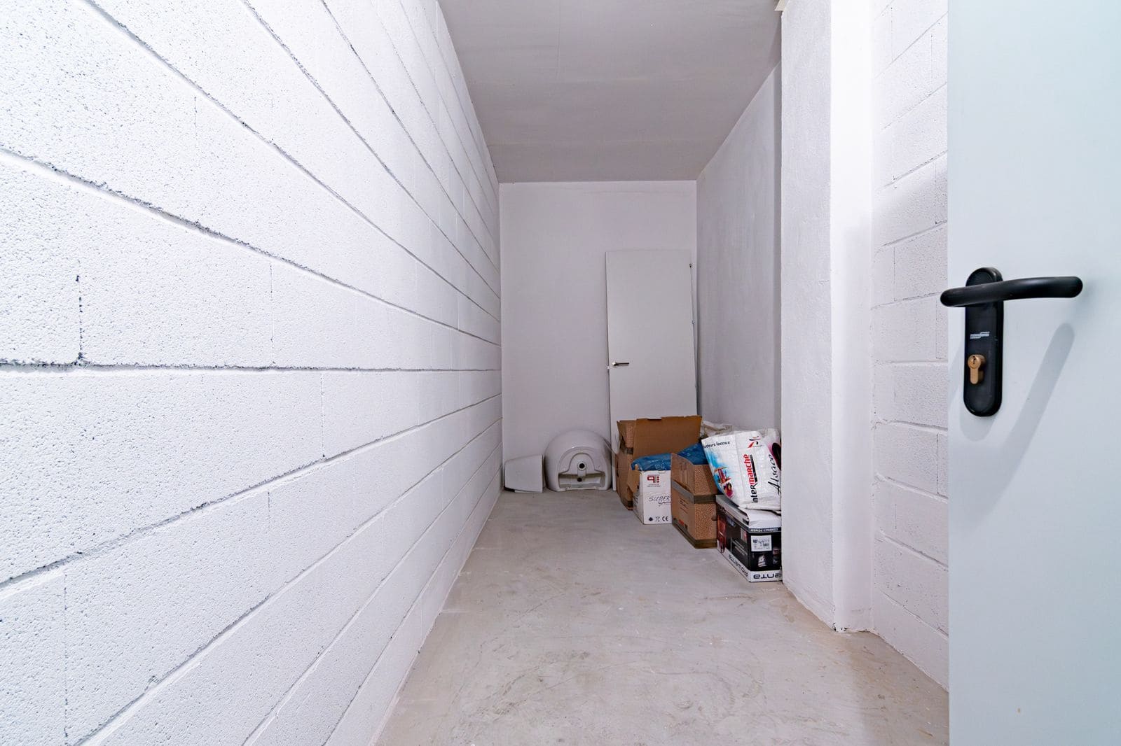 2 bedroom Apartment for sale in Salobrena with pool garage - € 248,000 (Ref: 9523935)