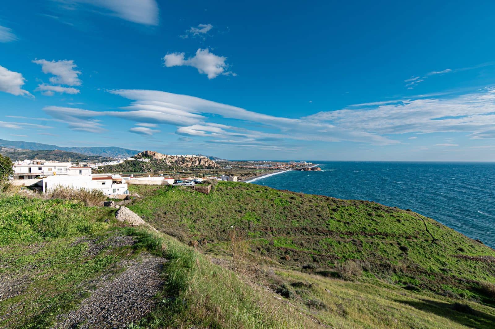 2 bedroom Apartment for sale in Salobrena with pool garage - € 248,000 (Ref: 9523935)