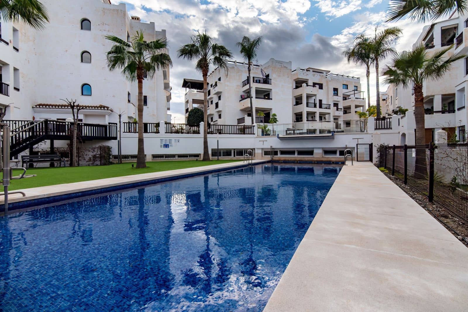 2 bedroom Apartment for sale in Salobrena with pool garage - € 248,000 (Ref: 9523935)