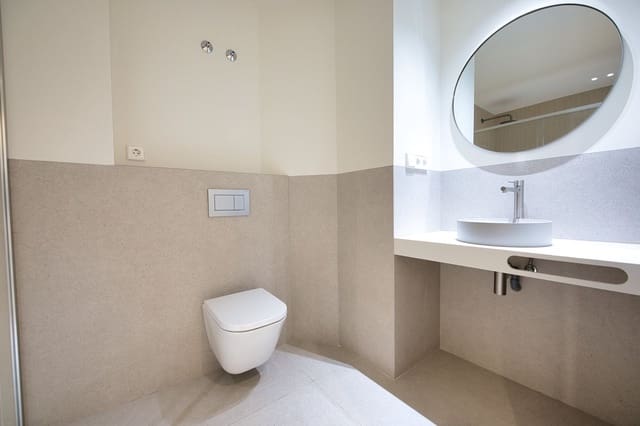 4 makuuhuone Huoneisto myytävänä paikassa Alicante kaupunki mukana 
autotalli - 575 000 € (Ref: 9523939)