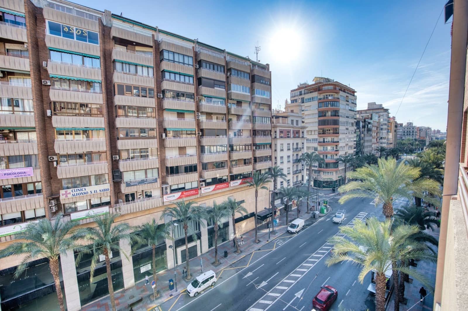 4 makuuhuone Huoneisto myytävänä paikassa Alicante kaupunki mukana 
autotalli - 575 000 € (Ref: 9523939)