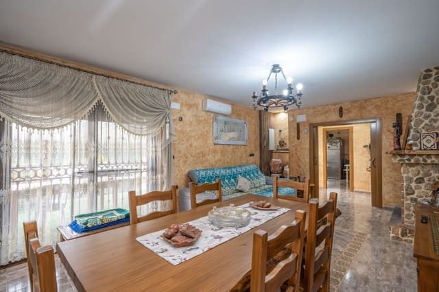 Finca/Casa Rural de 4 habitaciones en Cox en venta con piscina garaje - 357.000 € (Ref: 9523941)