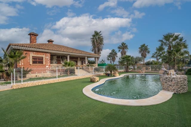 Finca/Casa Rural de 4 habitaciones en Cox en venta con piscina garaje - 357.000 € (Ref: 9523941)