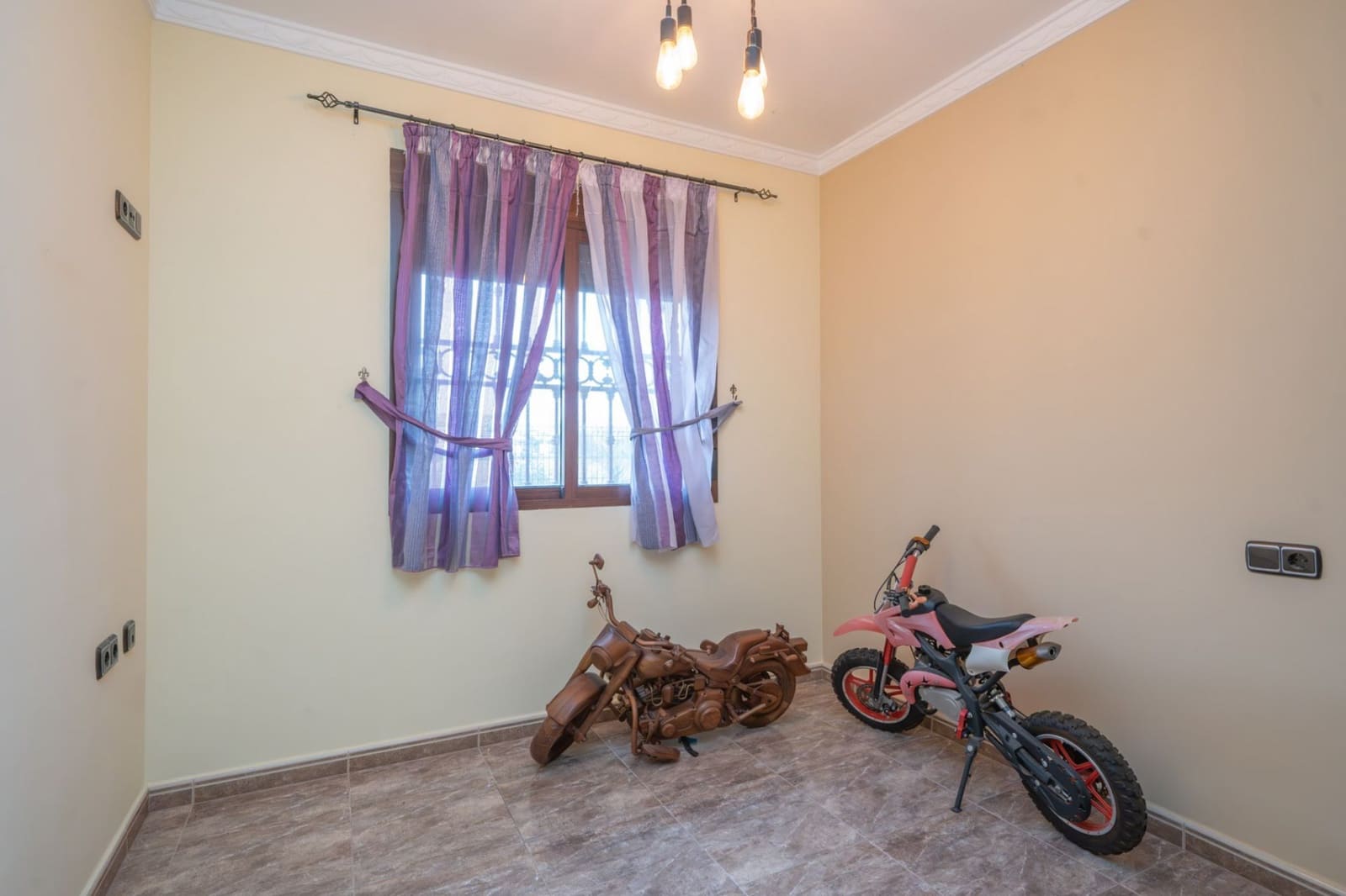 Finca/Casa Rural de 4 habitaciones en Cox en venta con piscina garaje - 357.000 € (Ref: 9523941)