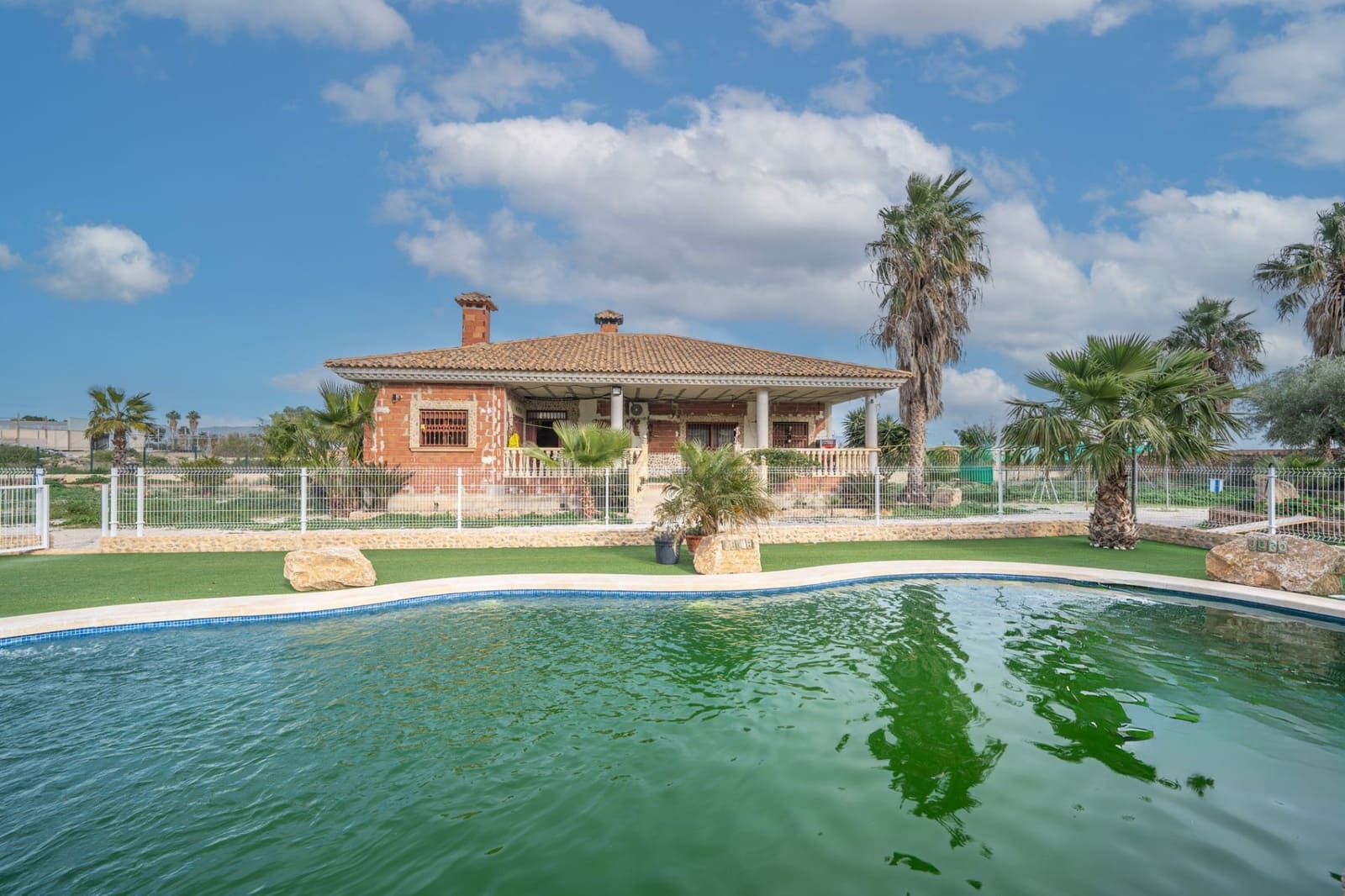 Finca/Casa Rural de 4 habitaciones en Cox en venta con piscina garaje - 357.000 € (Ref: 9523941)