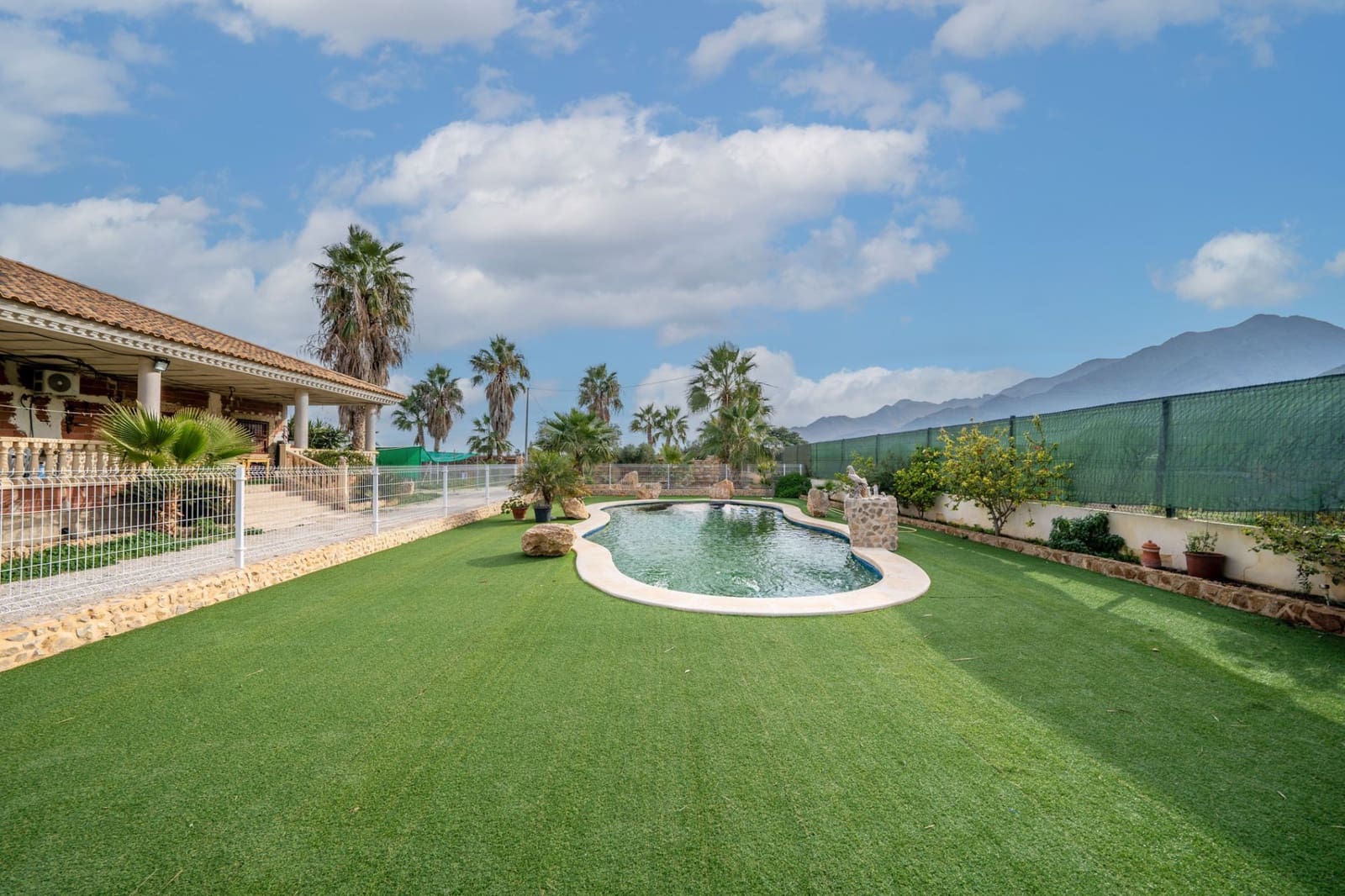 Finca/Casa Rural de 4 habitaciones en Cox en venta con piscina garaje - 357.000 € (Ref: 9523941)