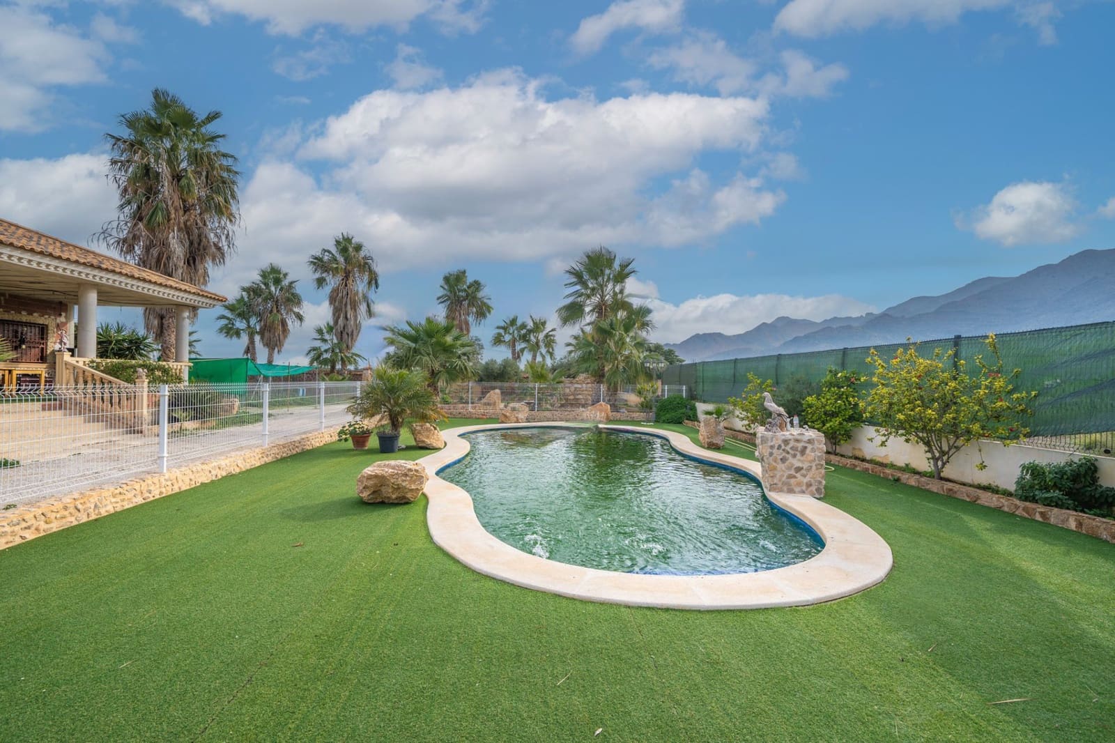 Finca/Casa Rural de 4 habitaciones en Cox en venta con piscina garaje - 357.000 € (Ref: 9523941)