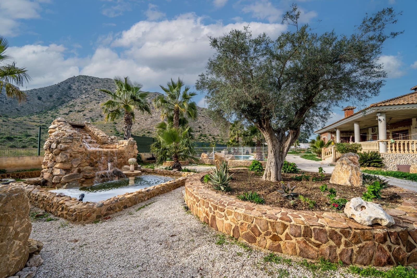 Finca/Casa Rural de 4 habitaciones en Cox en venta con piscina garaje - 357.000 € (Ref: 9523941)