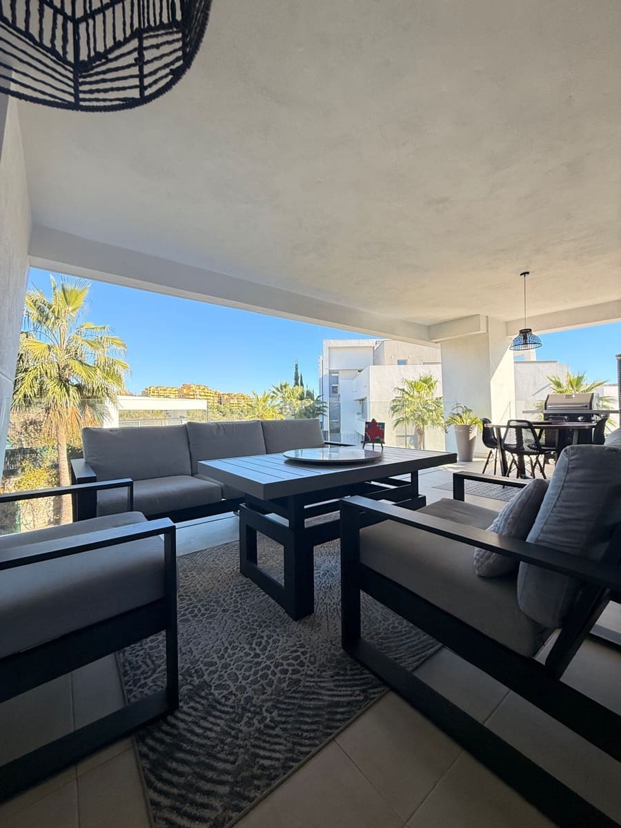 2 soverom Leilighet til salgs i Madrid by med svømmebasseng garasje - € 515 000 (Ref: 9523942)