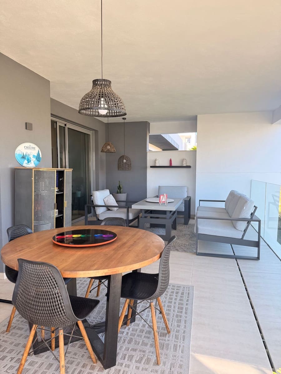 2 soverom Leilighet til salgs i Madrid by med svømmebasseng garasje - € 515 000 (Ref: 9523942)