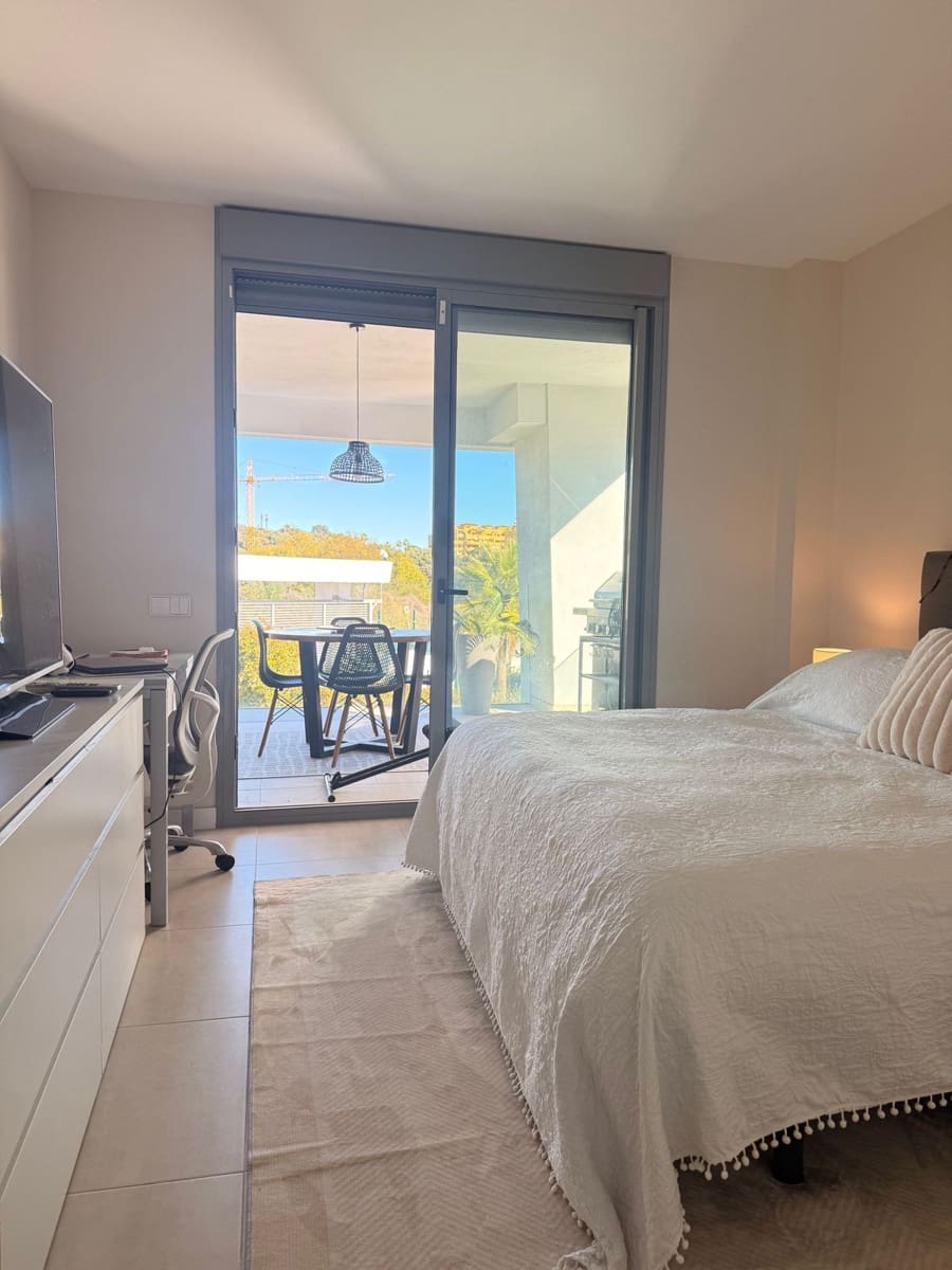 2 soverom Leilighet til salgs i Madrid by med svømmebasseng garasje - € 515 000 (Ref: 9523942)