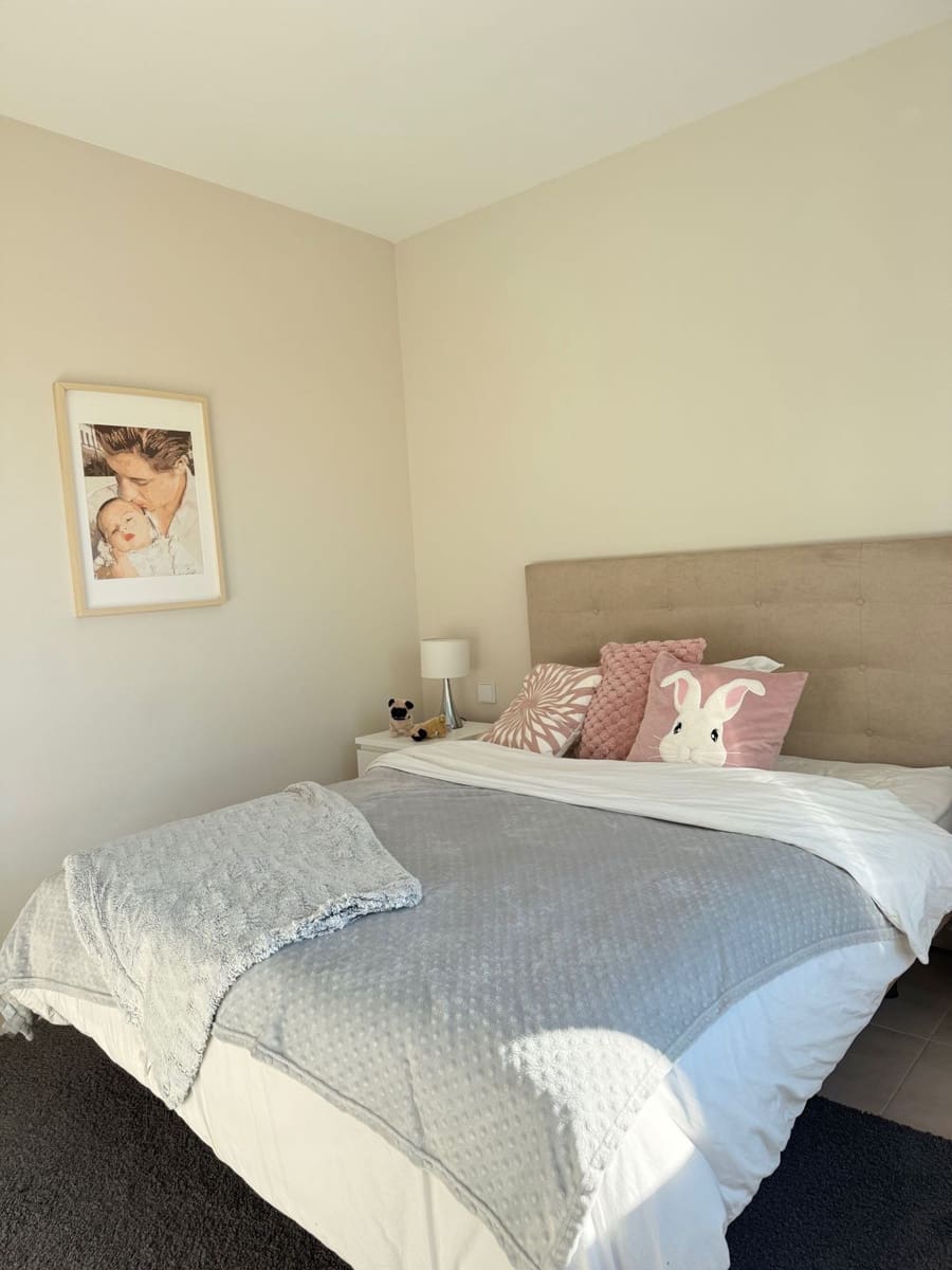 2 soverom Leilighet til salgs i Madrid by med svømmebasseng garasje - € 515 000 (Ref: 9523942)