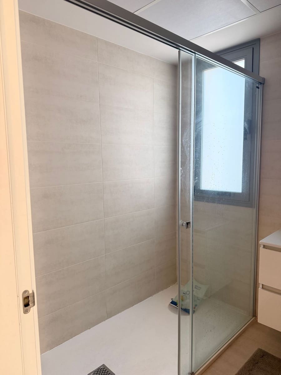 2 soverom Leilighet til salgs i Madrid by med svømmebasseng garasje - € 515 000 (Ref: 9523942)