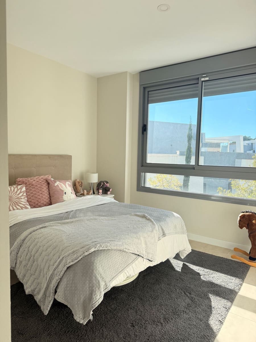 2 soverom Leilighet til salgs i Madrid by med svømmebasseng garasje - € 515 000 (Ref: 9523942)