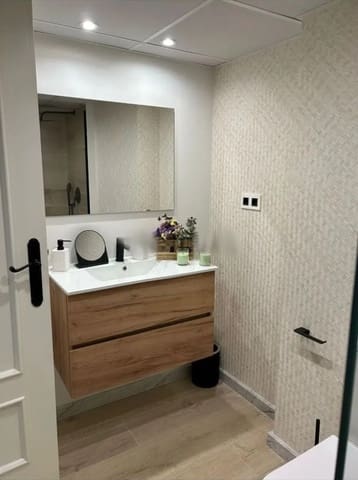 Piso de 1 habitación en Centro, Málaga ciudad en alquiler - 2.000 € (Ref: 9529419)