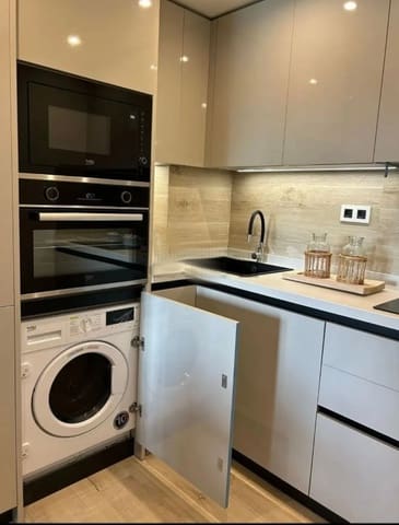 Piso de 1 habitación en Centro, Málaga ciudad en alquiler - 2.000 € (Ref: 9529419)