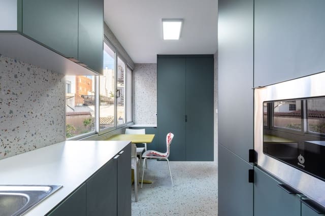 3 slaapkamer Flat te koop in Valencia stad - € 370.000 (Ref: 9529420)