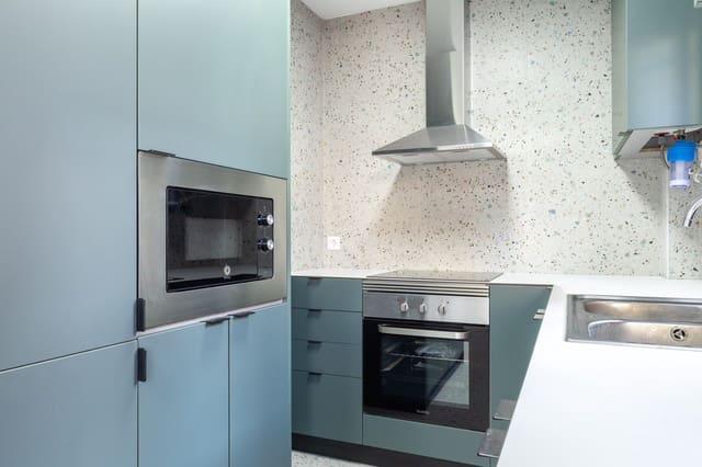 3 slaapkamer Flat te koop in Valencia stad - € 370.000 (Ref: 9529420)