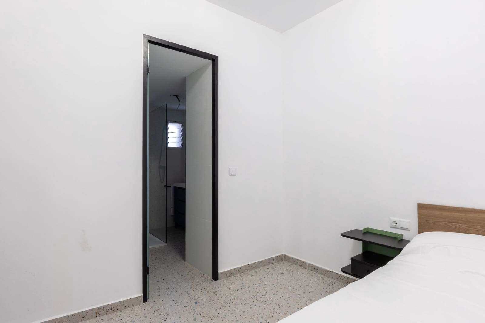 3 slaapkamer Flat te koop in Valencia stad - € 370.000 (Ref: 9529420)