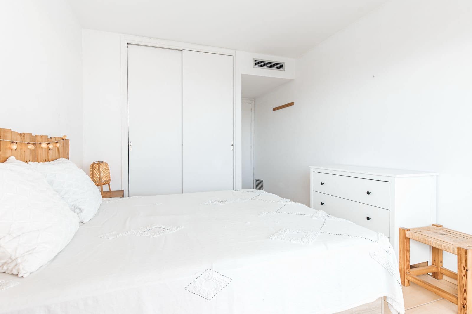 2 makuuhuone Asunto myytävänä paikassa Ibiza kaupunki mukana uima-altaan 
autotalli - 493 000 € (Ref: 9529422)