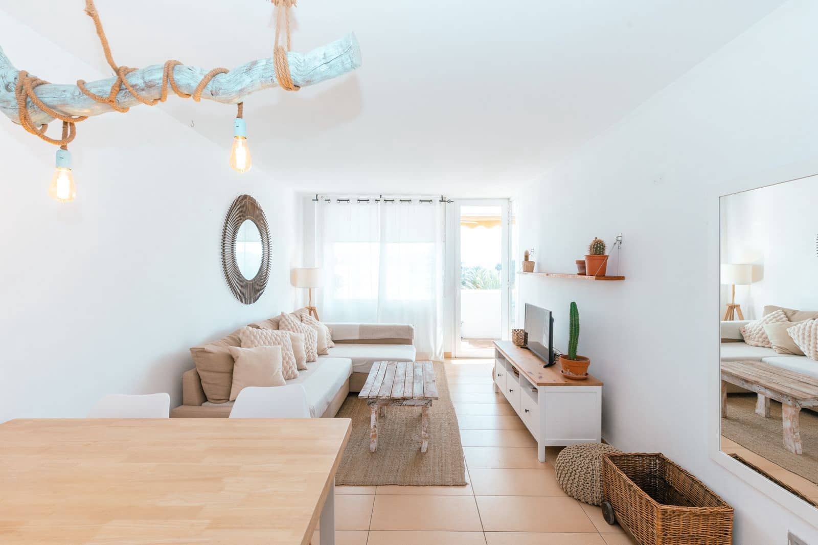 2 makuuhuone Asunto myytävänä paikassa Ibiza kaupunki mukana uima-altaan 
autotalli - 493 000 € (Ref: 9529422)