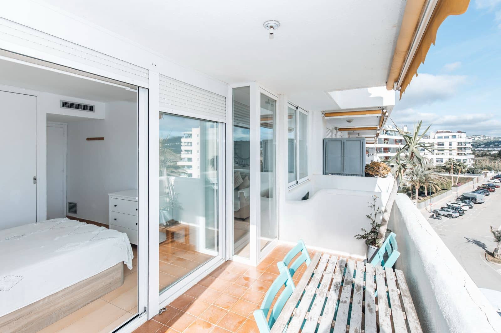 2 makuuhuone Asunto myytävänä paikassa Ibiza kaupunki mukana uima-altaan 
autotalli - 493 000 € (Ref: 9529422)