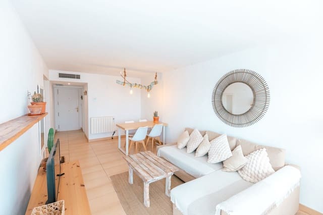 2 makuuhuone Asunto myytävänä paikassa Ibiza kaupunki mukana uima-altaan 
autotalli - 493 000 € (Ref: 9529422)