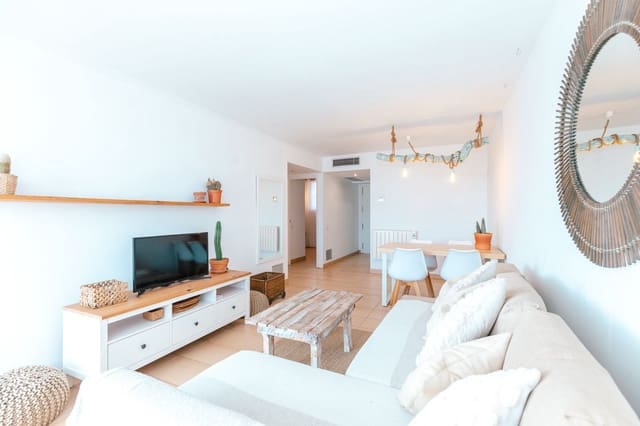 2 makuuhuone Asunto myytävänä paikassa Ibiza kaupunki mukana uima-altaan 
autotalli - 493 000 € (Ref: 9529422)