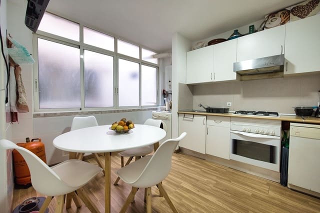 3 quarto Apartamento para venda em Alicante cidade - 139 950 € (Ref: 9533196)