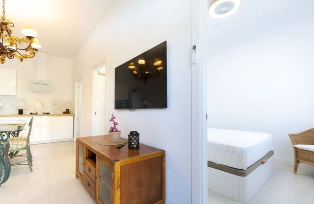 1 soveværelse Lejlighed til leje i Ibiza by med swimmingpool garage - € 1.800 (Ref: 9533198)