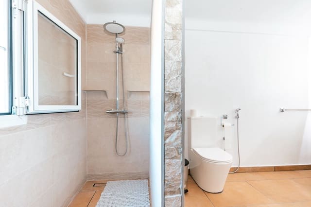 1 soveværelse Lejlighed til leje i Ibiza by med swimmingpool garage - € 1.800 (Ref: 9533198)