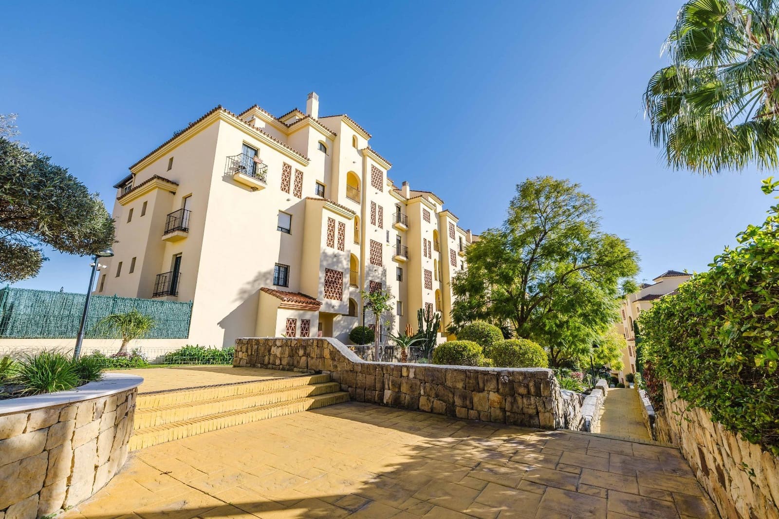 2 chambre Appartement à vendre à New Golden Mile avec piscine garage - 495 000 € (Ref: 9535510)