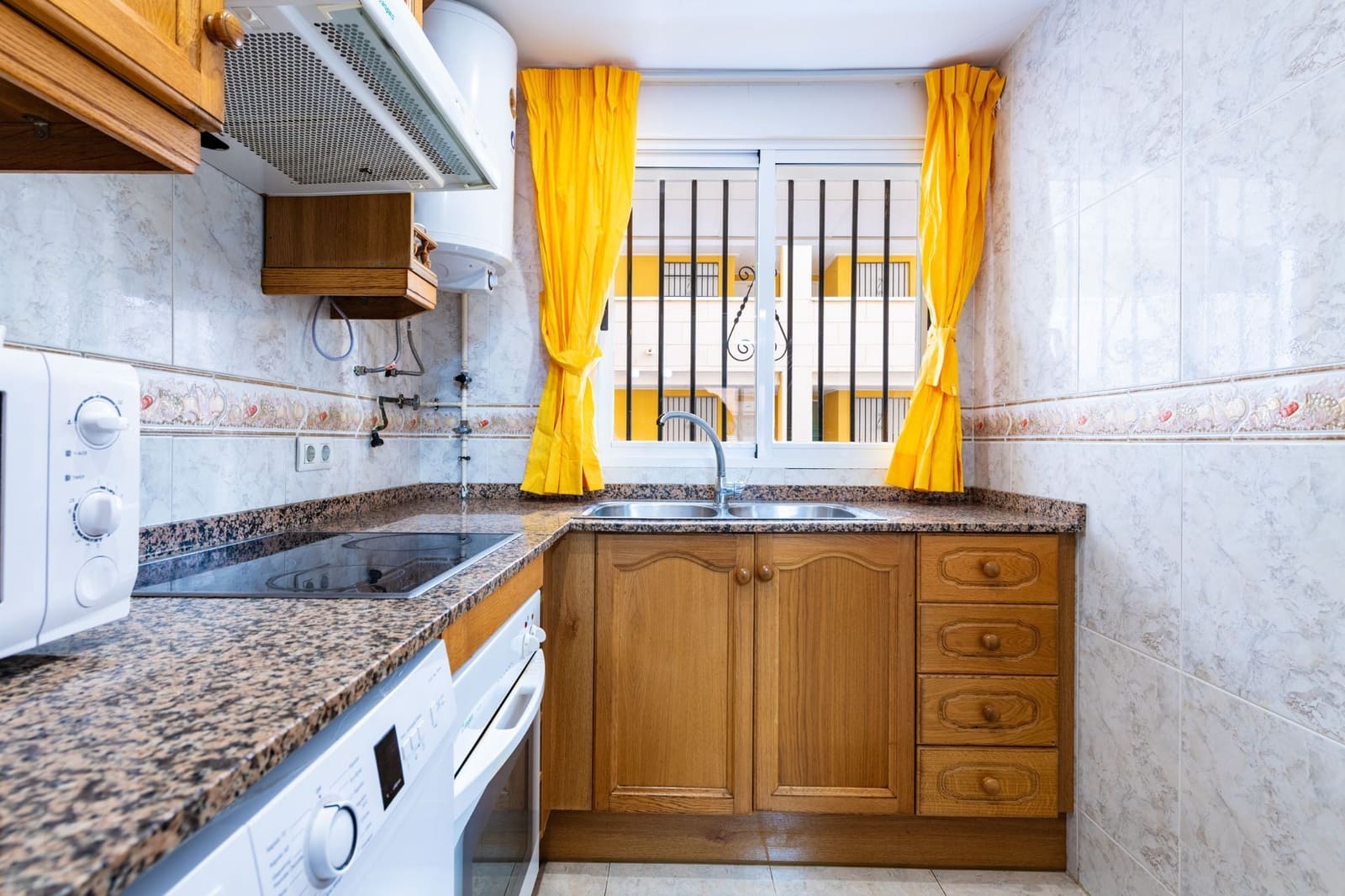 2 Zimmer Apartment zu verkaufen in Oropesa  mit Pool Garage - 159.900 € (Ref: 9535511)