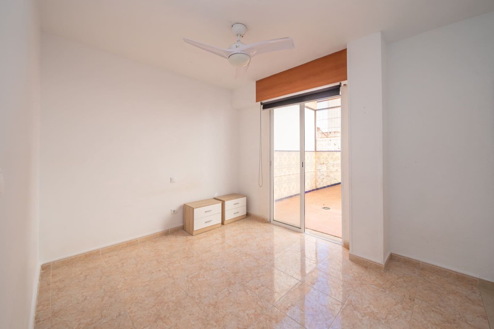 3 bedroom Apartment for sale in Muchamiel / Mutxamel - € 199,000 (Ref: 9540769)