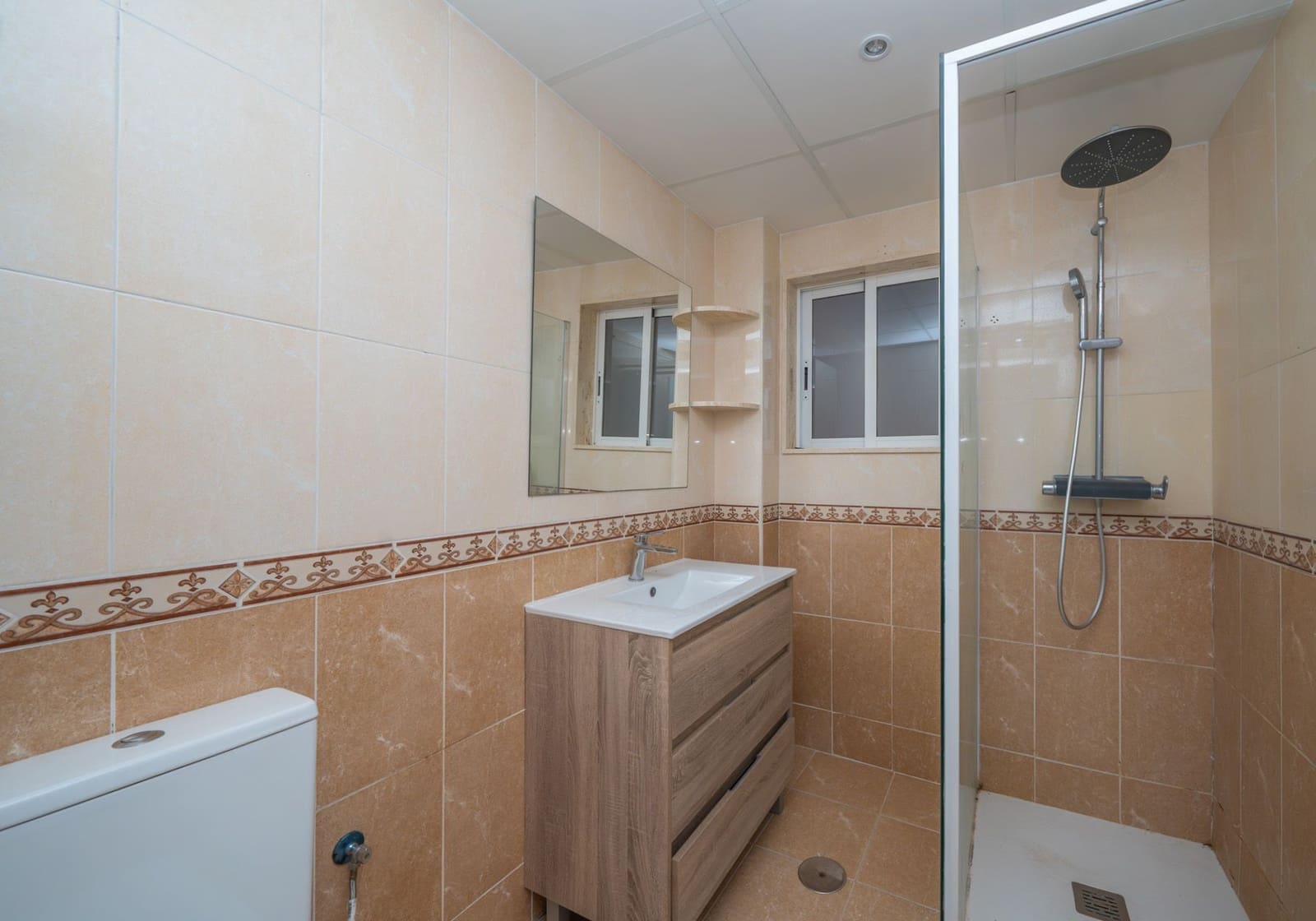 3 bedroom Apartment for sale in Muchamiel / Mutxamel - € 199,000 (Ref: 9540769)