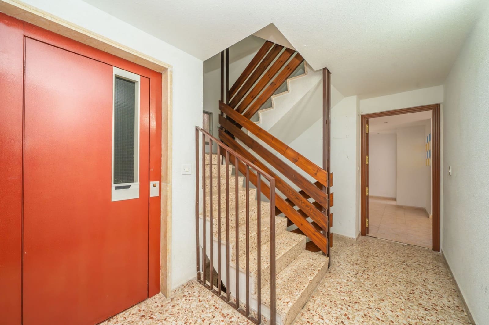 3 bedroom Apartment for sale in Muchamiel / Mutxamel - € 199,000 (Ref: 9540769)