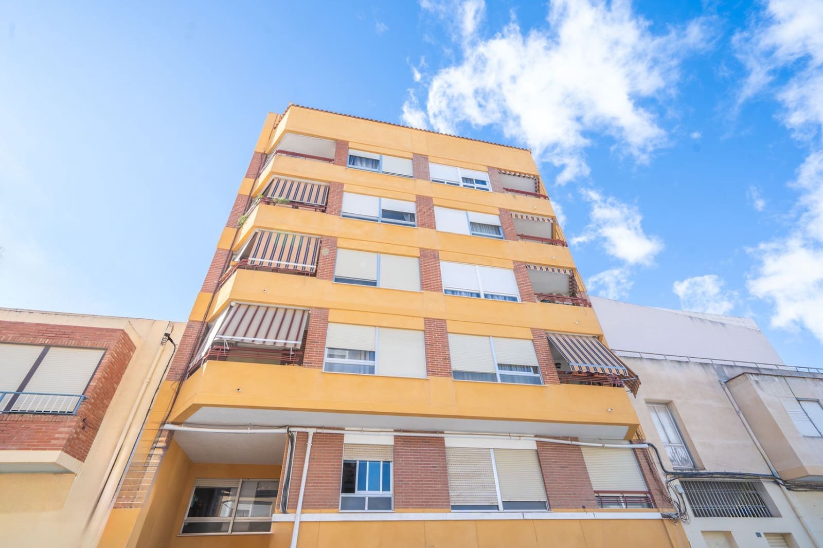 3 bedroom Apartment for sale in Muchamiel / Mutxamel - € 199,000 (Ref: 9540769)