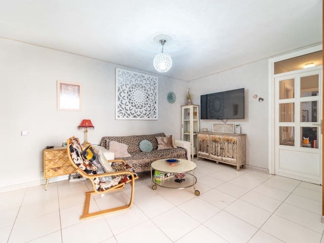 3 soveværelse Lejlighed til salg i Huelin, Málaga by - € 315.000 (Ref: 9540770)