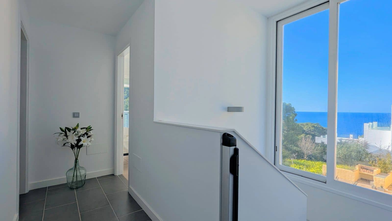 3 soveværelse Villa til salg i San Jose / Sant Josep de Sa Talaia med swimmingpool garage - € 1.450.000 (Ref: 9540775)