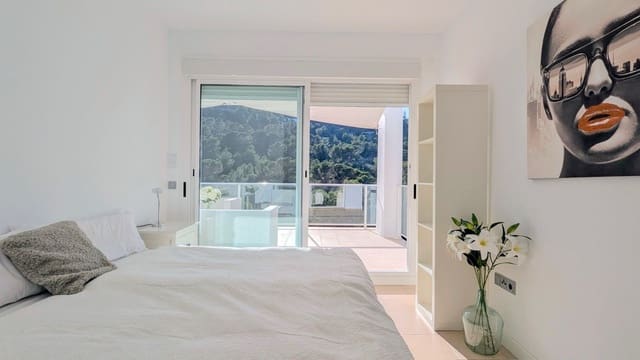 3 soveværelse Villa til salg i San Jose / Sant Josep de Sa Talaia med swimmingpool garage - € 1.450.000 (Ref: 9540775)