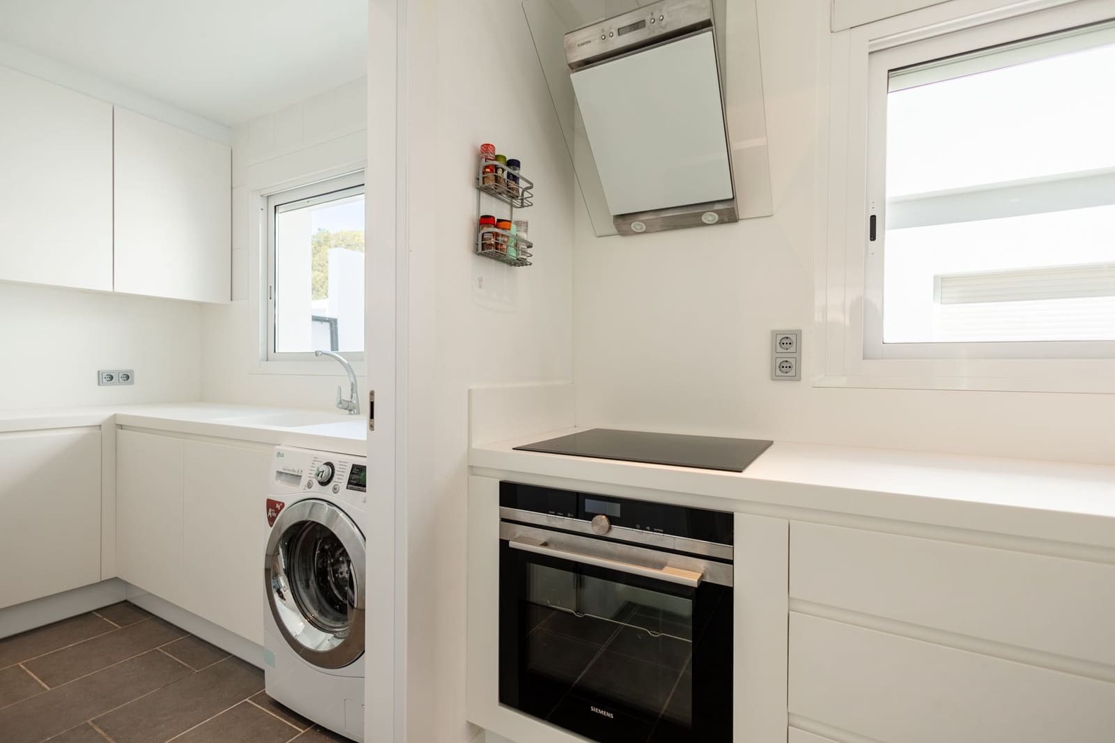 3 bedroom Villa for sale in San Jose / Sant Josep de Sa Talaia with pool garage - € 1,450,000 (Ref: 9540775)