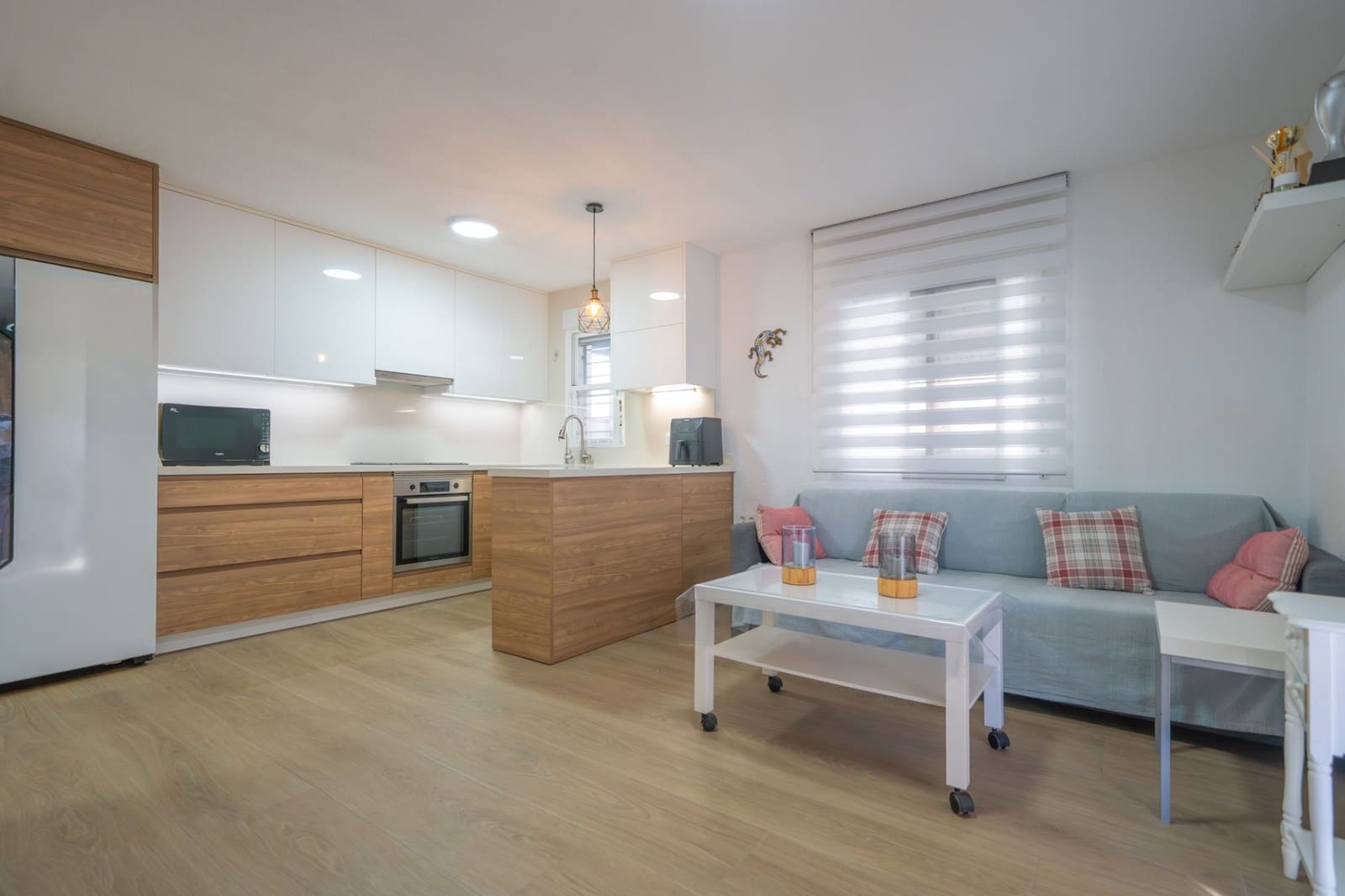 2 bedroom Villa for sale in Santa Pola - € 289,000 (Ref: 9540778)