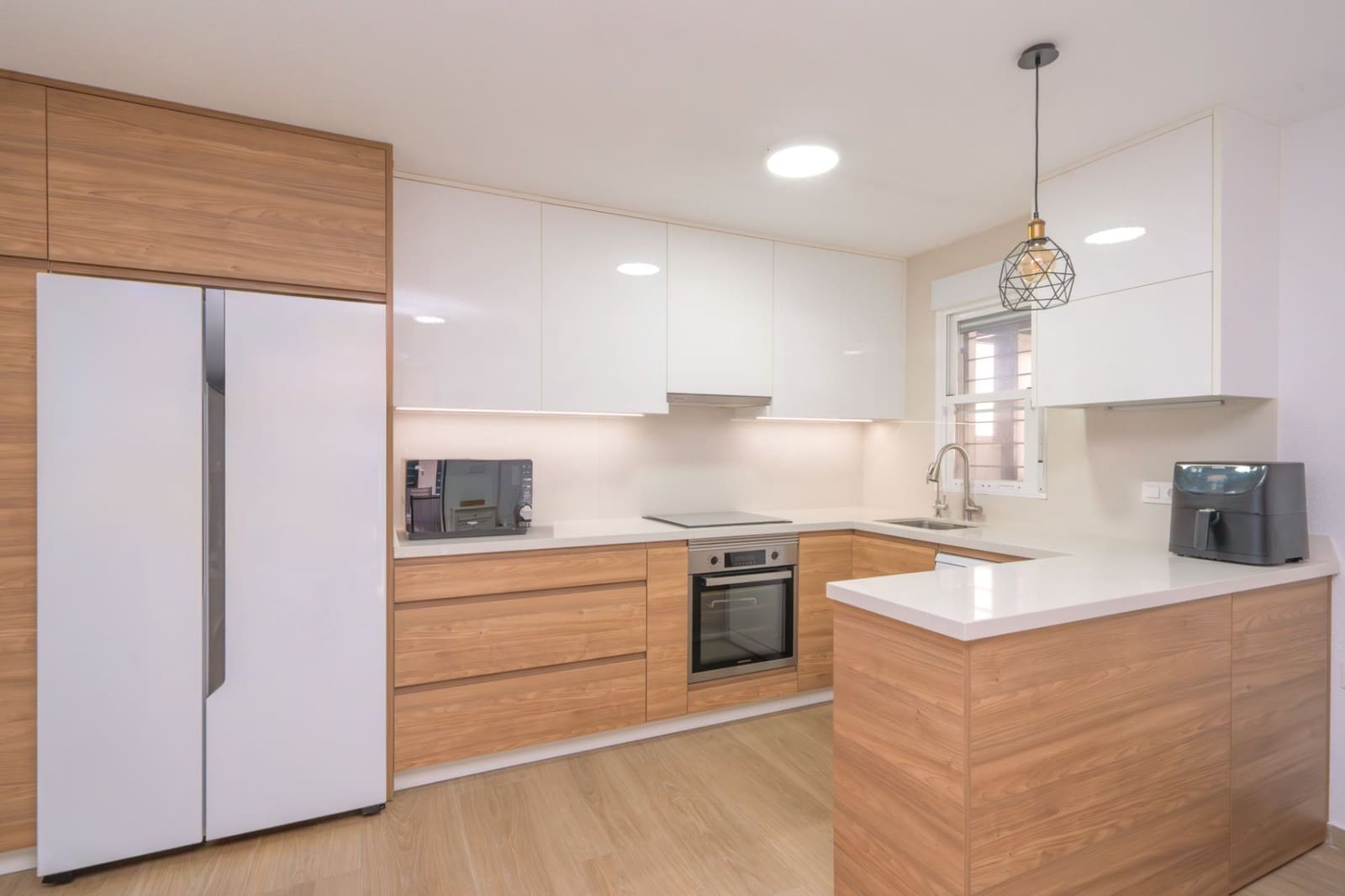 2 bedroom Villa for sale in Santa Pola - € 289,000 (Ref: 9540778)