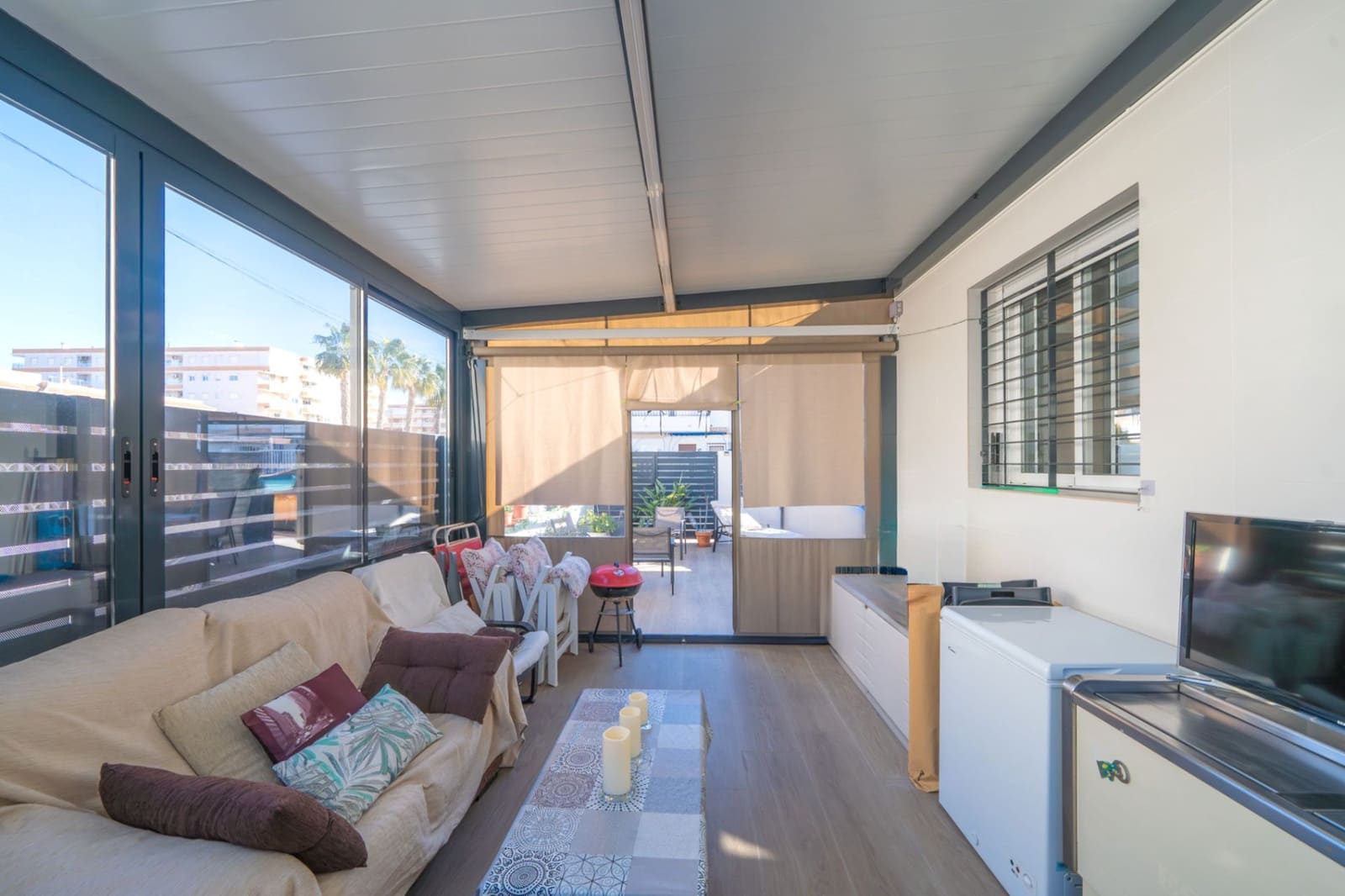 2 bedroom Villa for sale in Santa Pola - € 289,000 (Ref: 9540778)