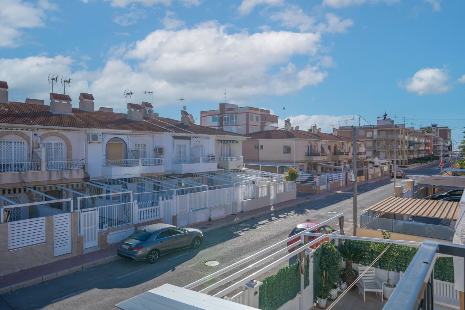 2 bedroom Villa for sale in Santa Pola - € 289,000 (Ref: 9540778)