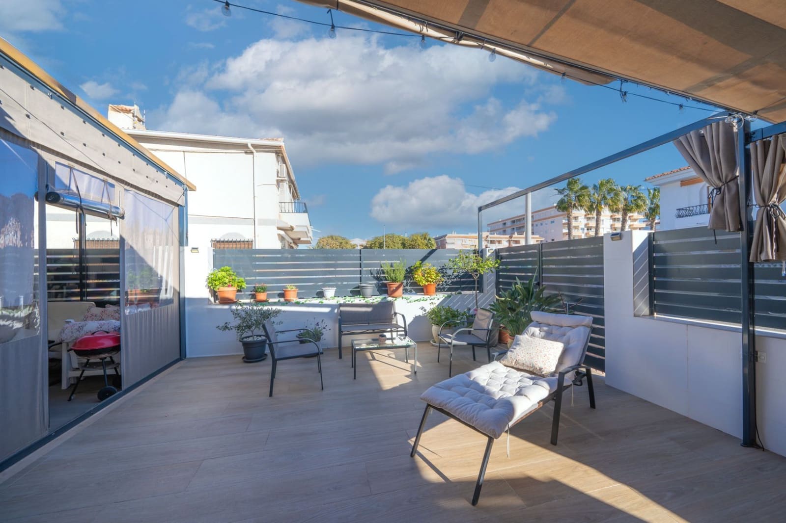 2 bedroom Villa for sale in Santa Pola - € 289,000 (Ref: 9540778)