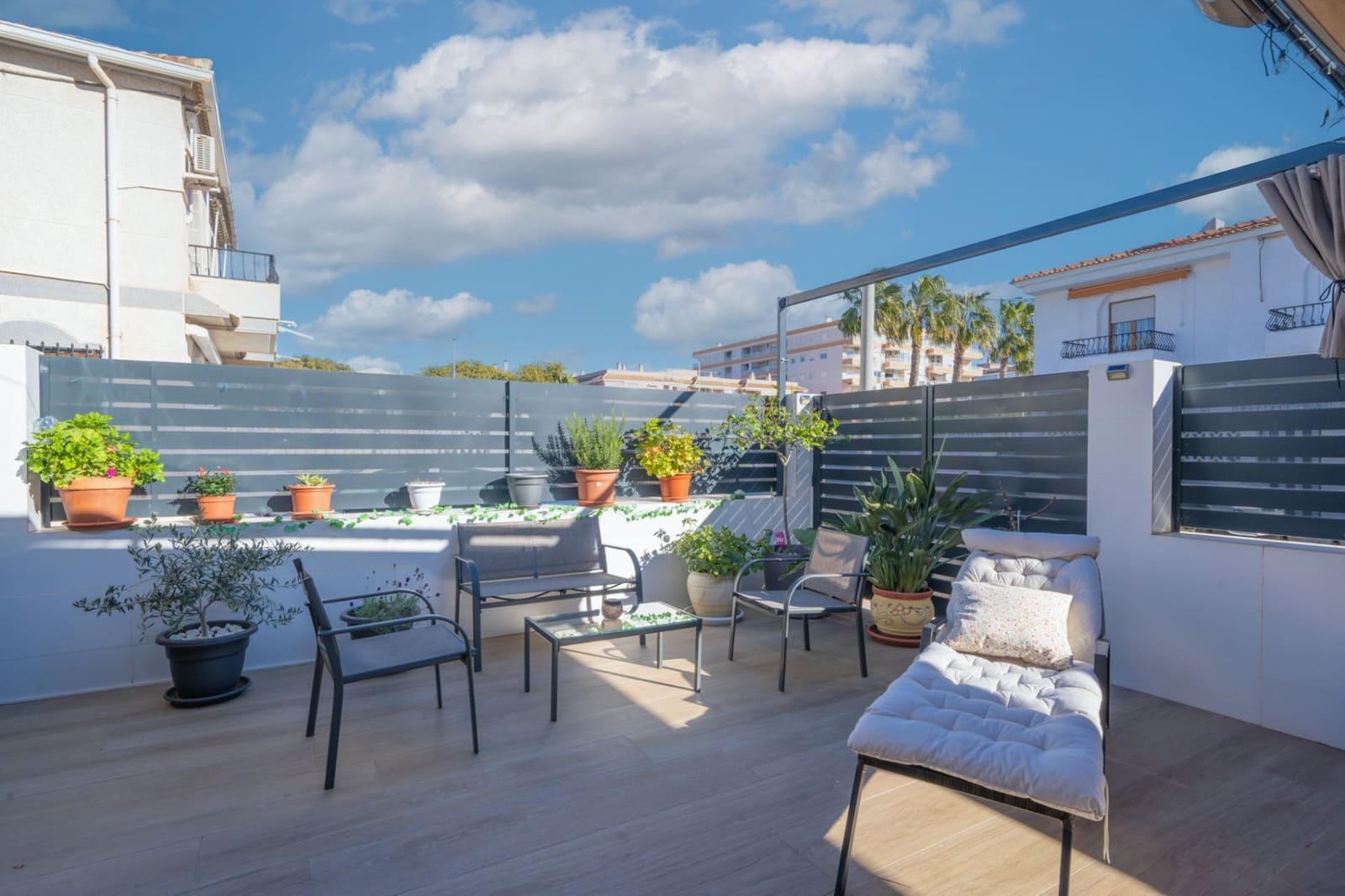 2 bedroom Villa for sale in Santa Pola - € 289,000 (Ref: 9540778)