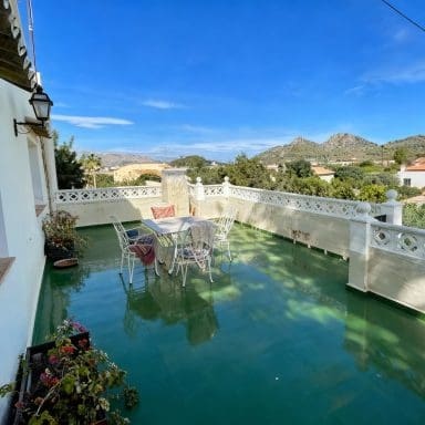 8 Zimmer Villa zu verkaufen in Pedreguer mit Pool - 682.500 € (Ref: 9543050)