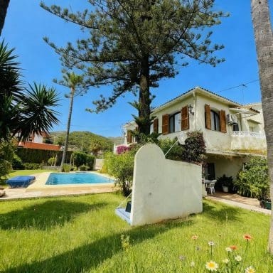 8 Zimmer Villa zu verkaufen in Pedreguer mit Pool - 682.500 € (Ref: 9543050)