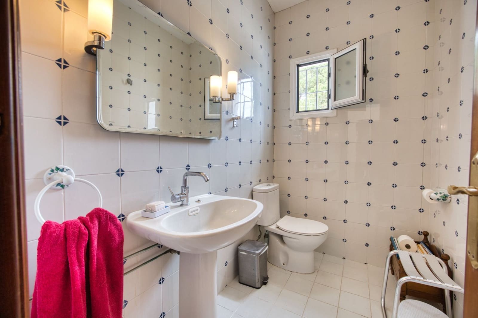 Chalet de 7 habitaciones en Muchamiel / Mutxamel en venta con piscina garaje - 895.000 € (Ref: 9543052)